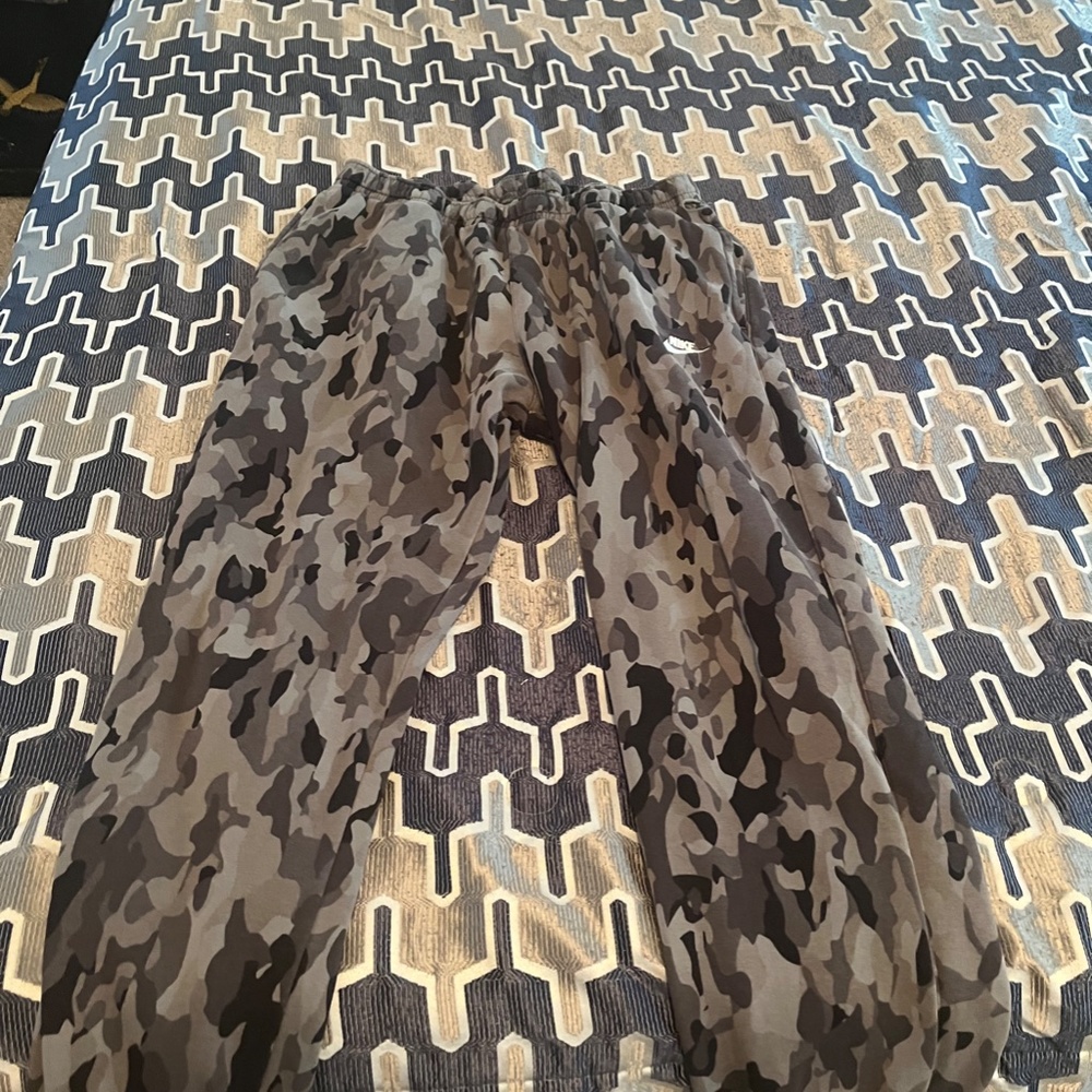 Nike Sweatpants - XL